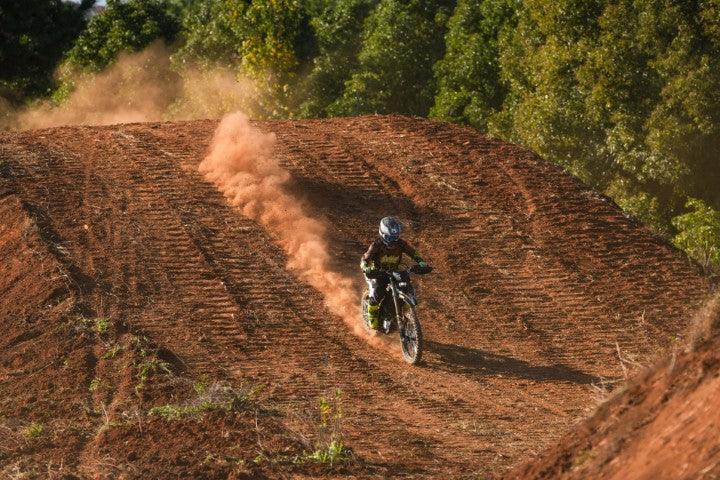 2025 Surron Ultra bee